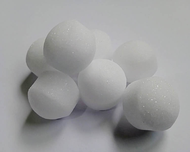 Do Mothballs Keep Mice Away? (No — And In Canada It's Off-Label Use of a Pesticide)